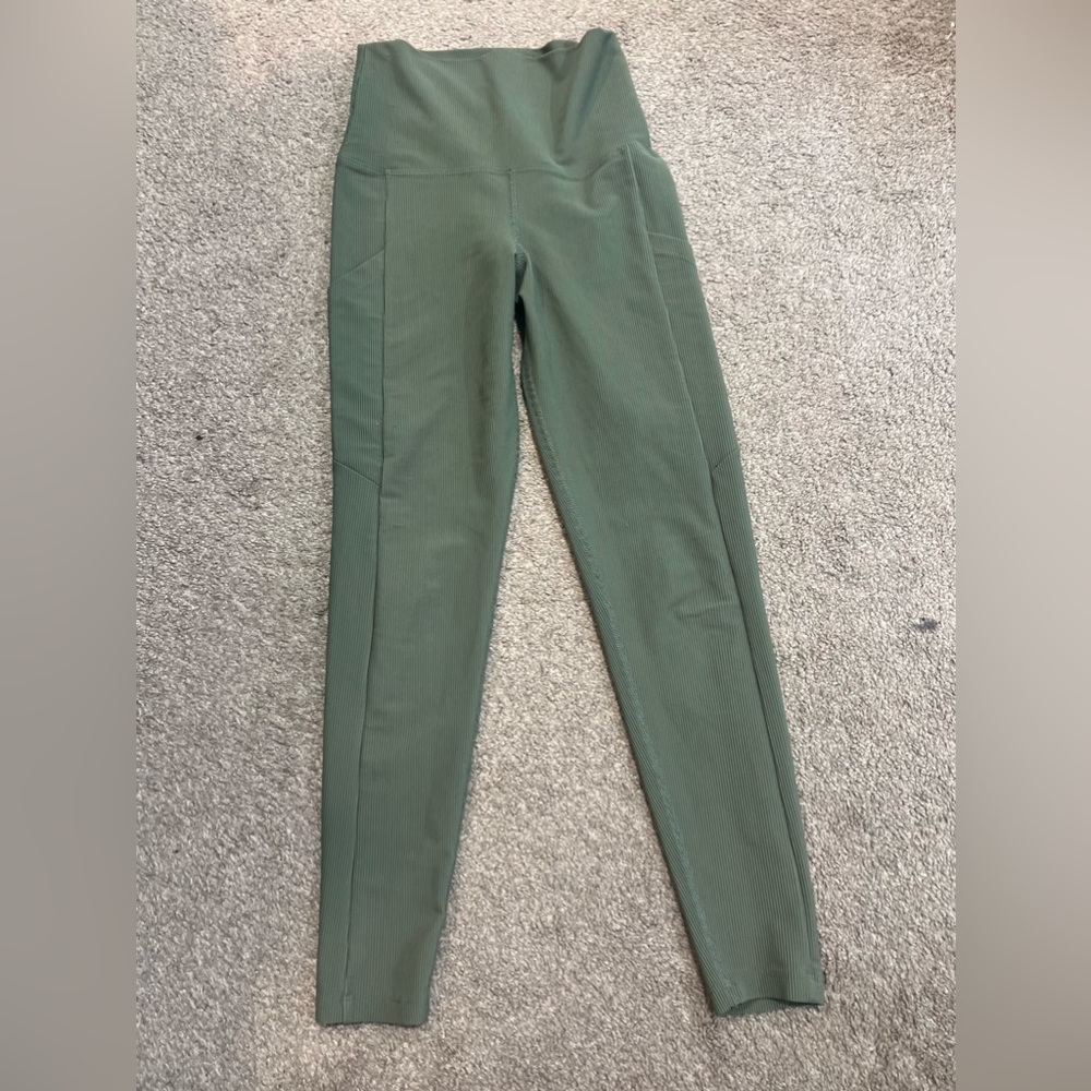 Beach Riot Ribbed Leggings - Picture 2 of 4